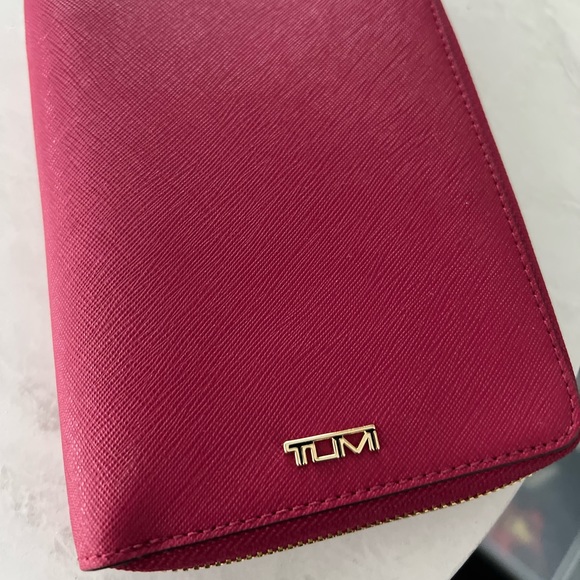 Tumi Accessories - Tumi Hot Pink Zip Wallet with Gold Logo